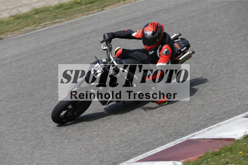 /10 20.04.2026  Pluess Moto Sport ADR/Freies Fahren/47